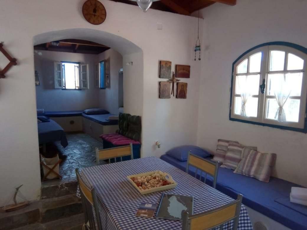 Cerigo Hilltop House Villa Agia Anastasia Eksteriør billede